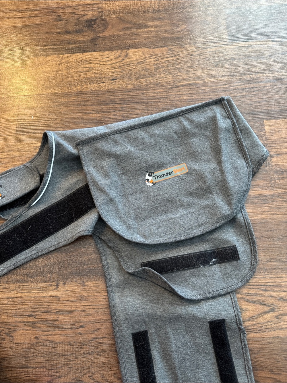 ThunderShirt Charcoal Gray Dog Shirt used for anxiety from any cause. Large